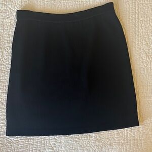 St.John Knit Black Women's Straight Skirt